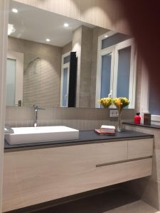 54493190-e1e3-4d9b-81be-b5d3aeb02897